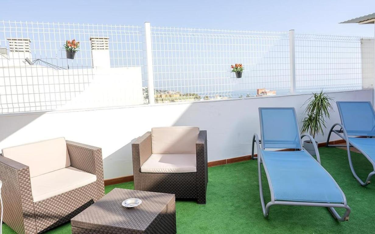 Bonito Apartamento Con Terraza - Pedregalejo Playa Малага Екстер'єр фото